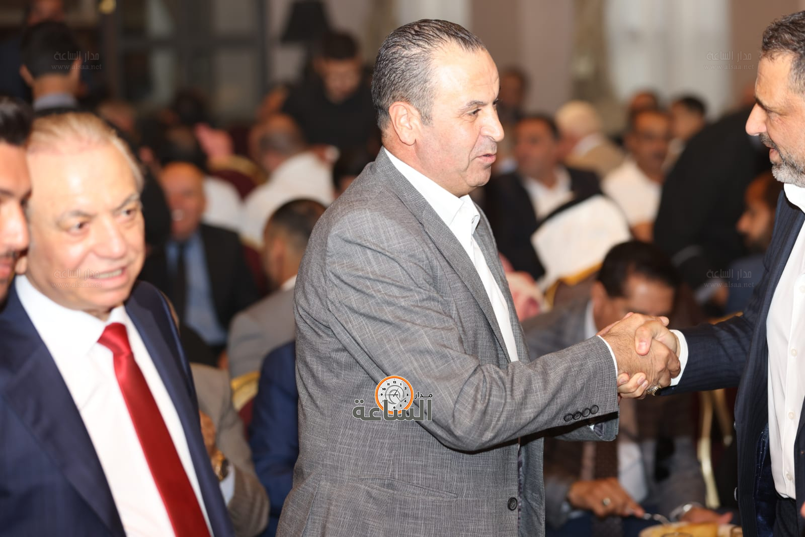 Madar Al-Saa Images 0.49848608690295115