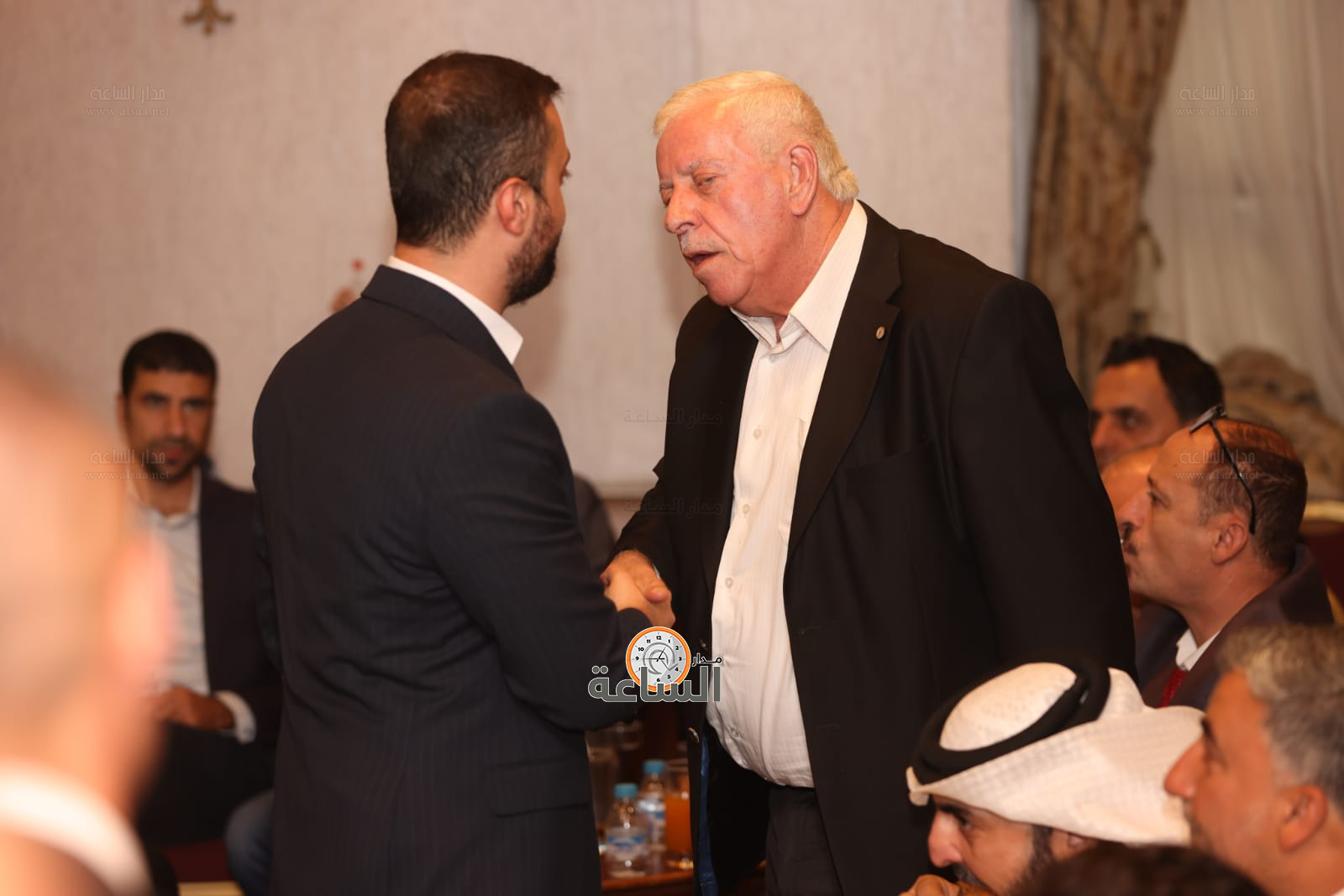 Madar Al-Saa Images 0.32309974444979617