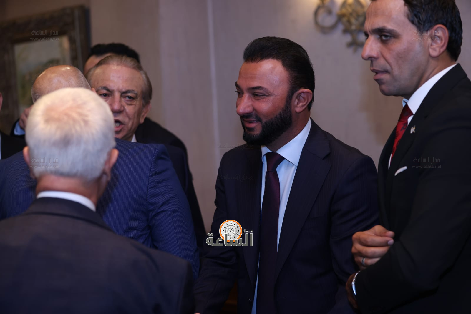 Madar Al-Saa Images 0.27645675439341066