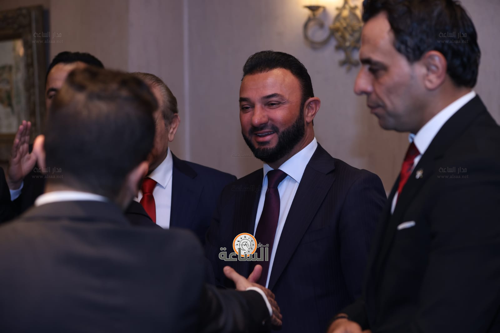 Madar Al-Saa Images 0.5960504703992257