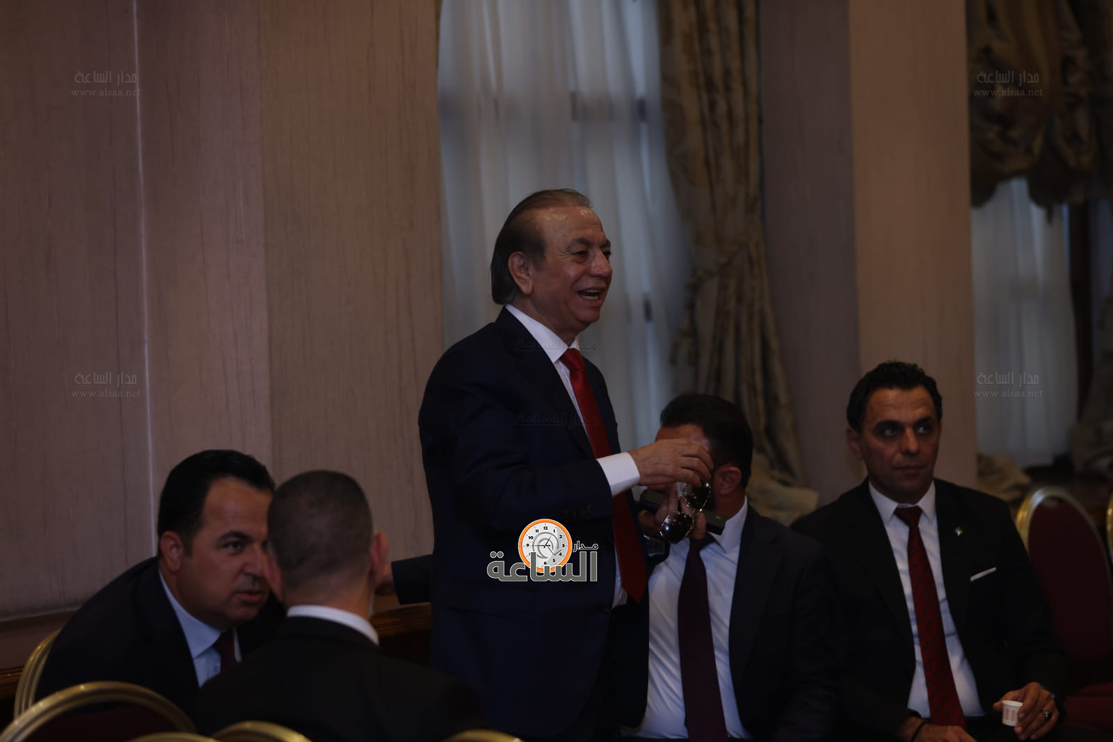 Madar Al-Saa Images 0.927014449827213