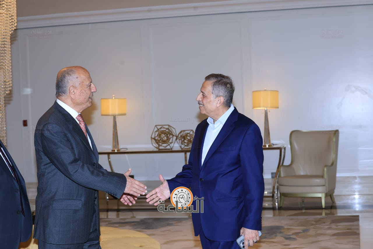 Madar Al-Saa Images 0.9632189047527463