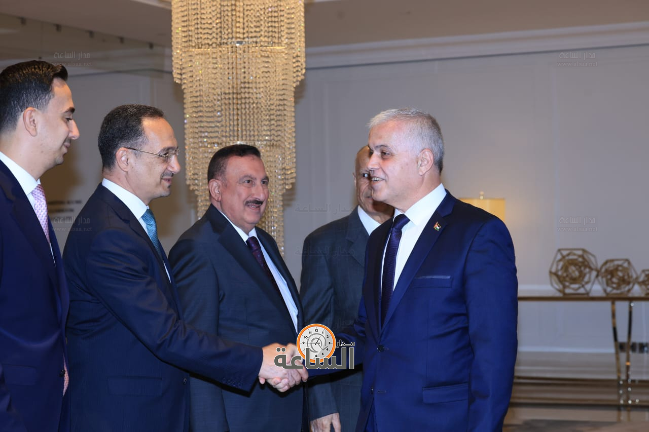 Madar Al-Saa Images 0.335928935564638