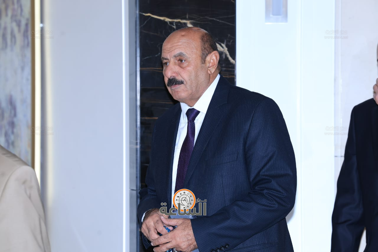 Madar Al-Saa Images 0.14343482042585742