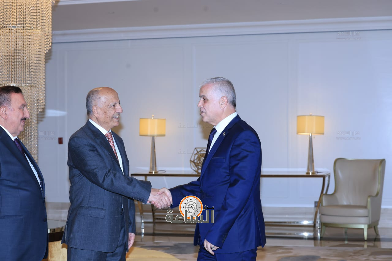 Madar Al-Saa Images 0.20113752331415657