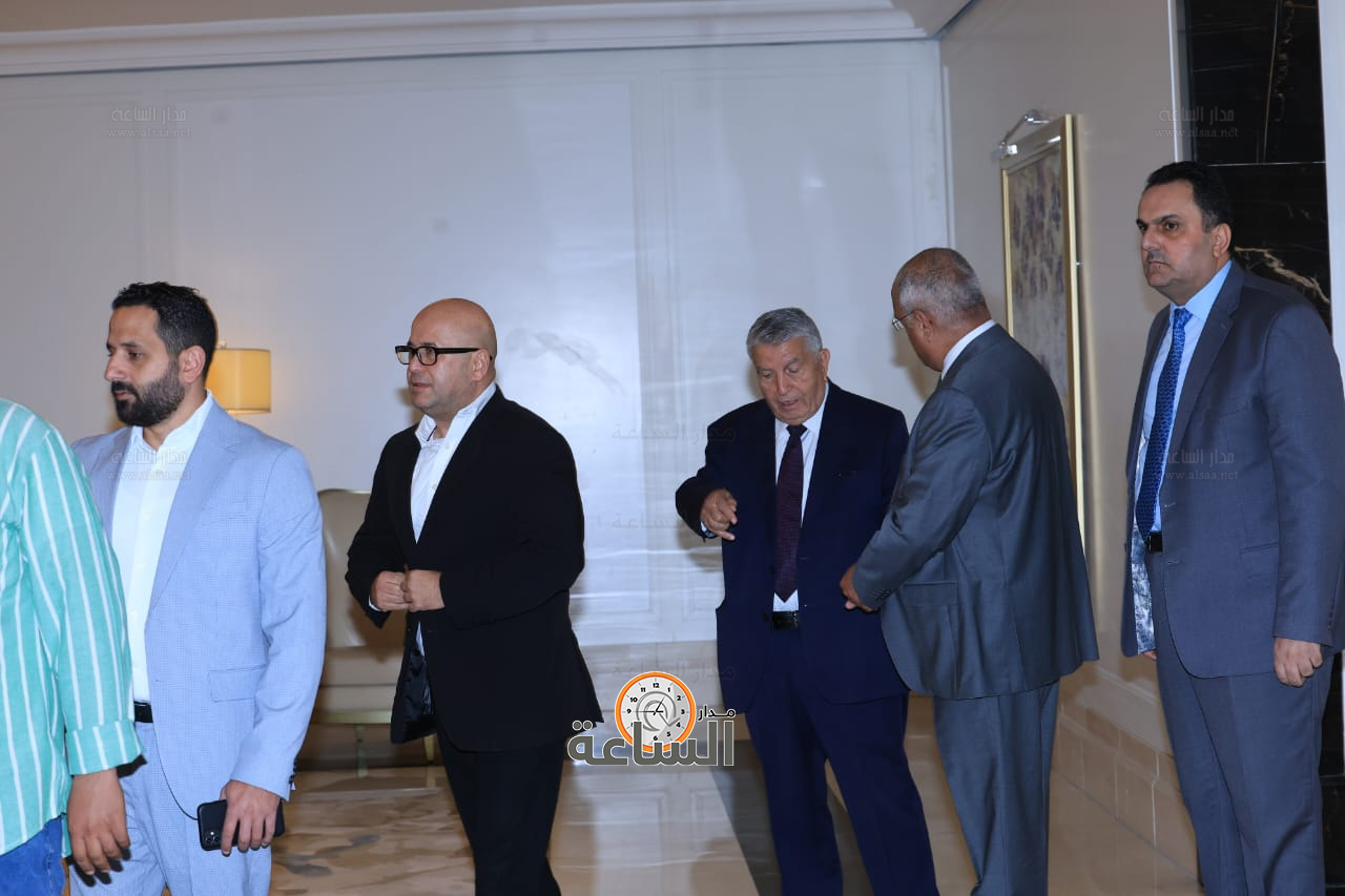 Madar Al-Saa Images 0.0043618192908986275