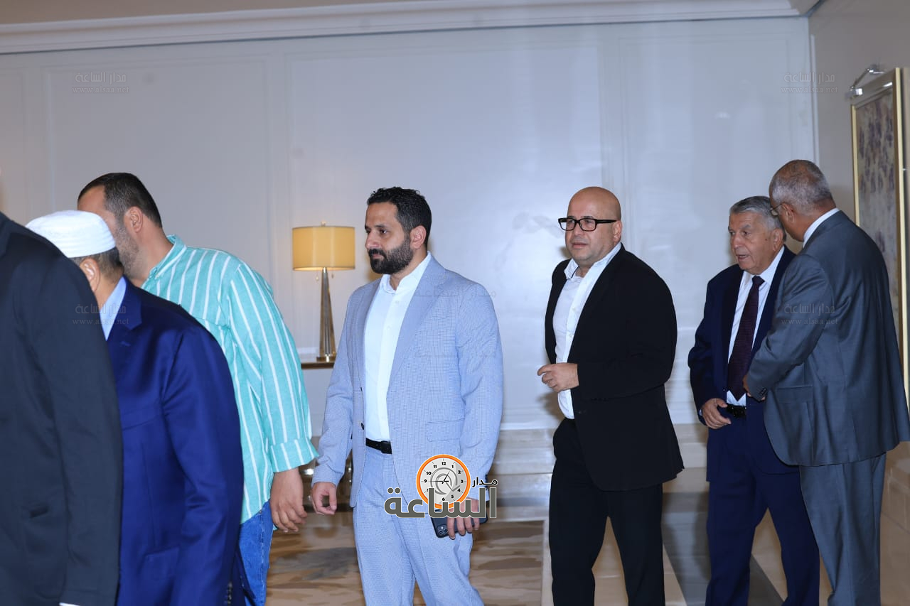 Madar Al-Saa Images 0.11738571553806143