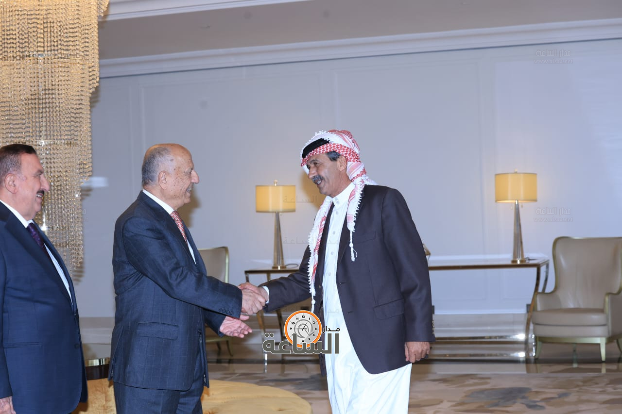 Madar Al-Saa Images 0.9304506141355585