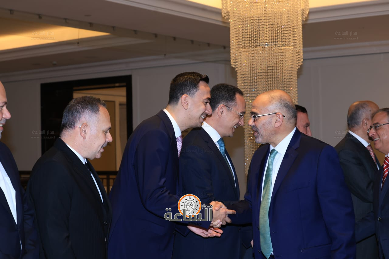 Madar Al-Saa Images 0.021378790530442005