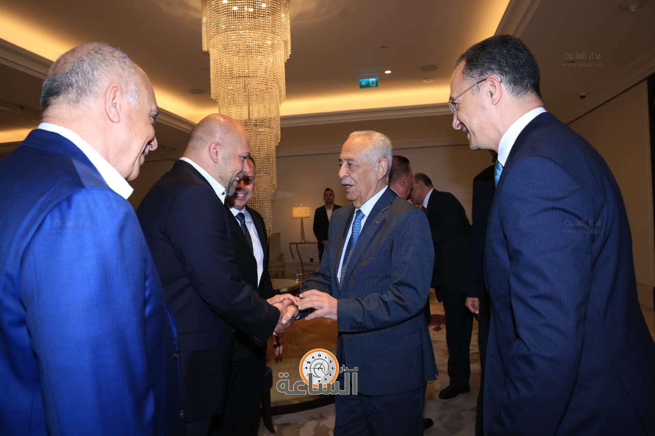 Madar Al-Saa Images 0.6948190225133873