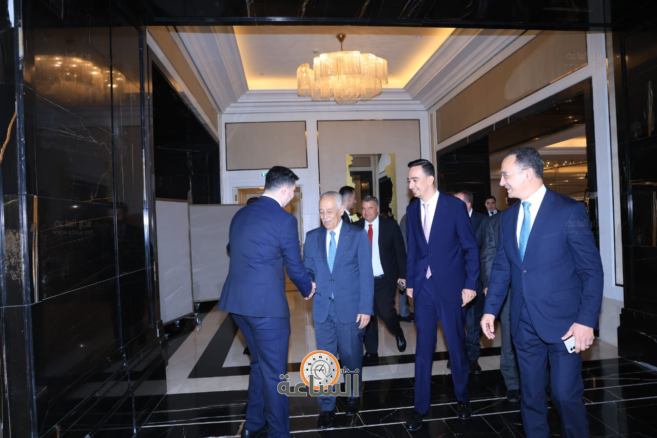 Madar Al-Saa Images 0.6800789499240036