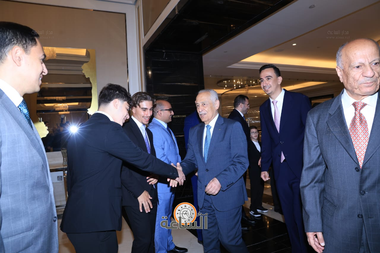 Madar Al-Saa Images 0.3495822711799478