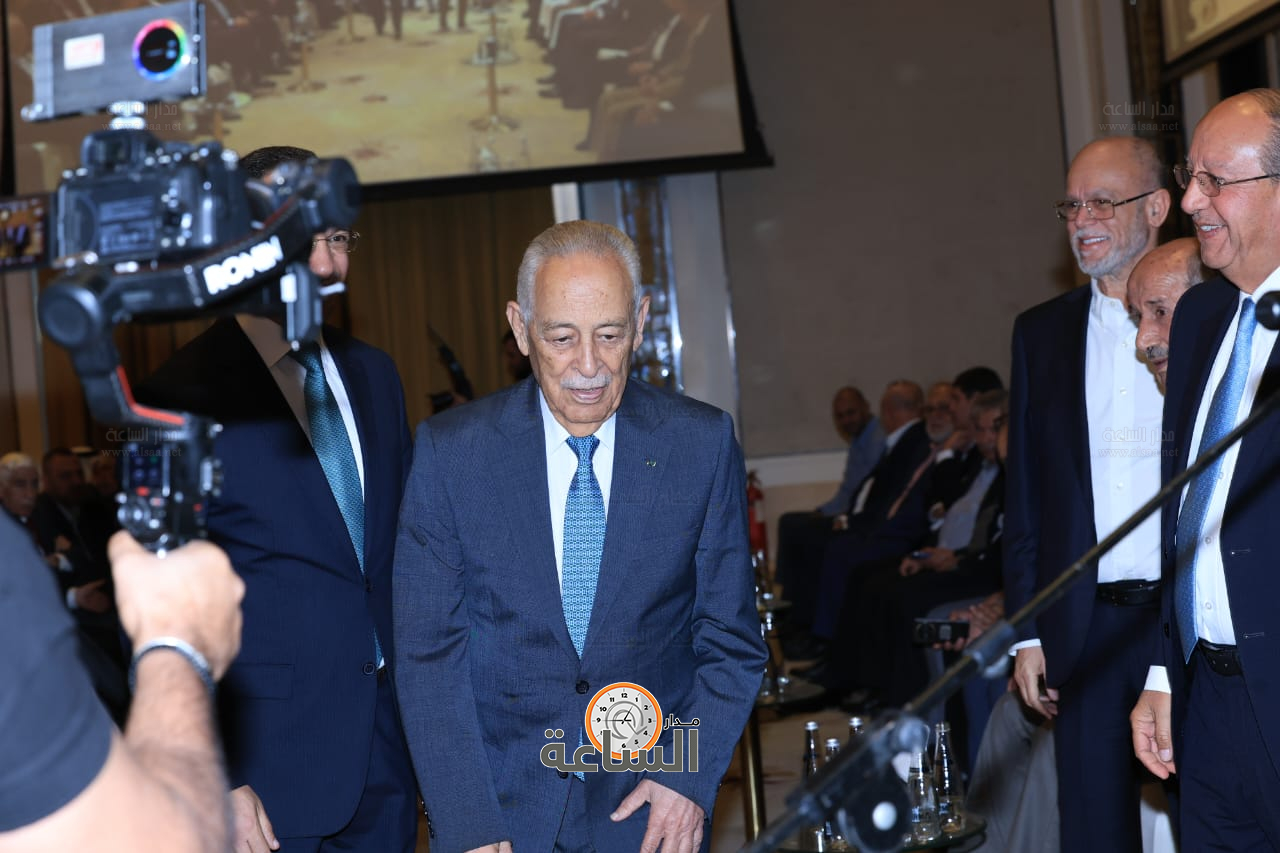 Madar Al-Saa Images 0.8198493189476104