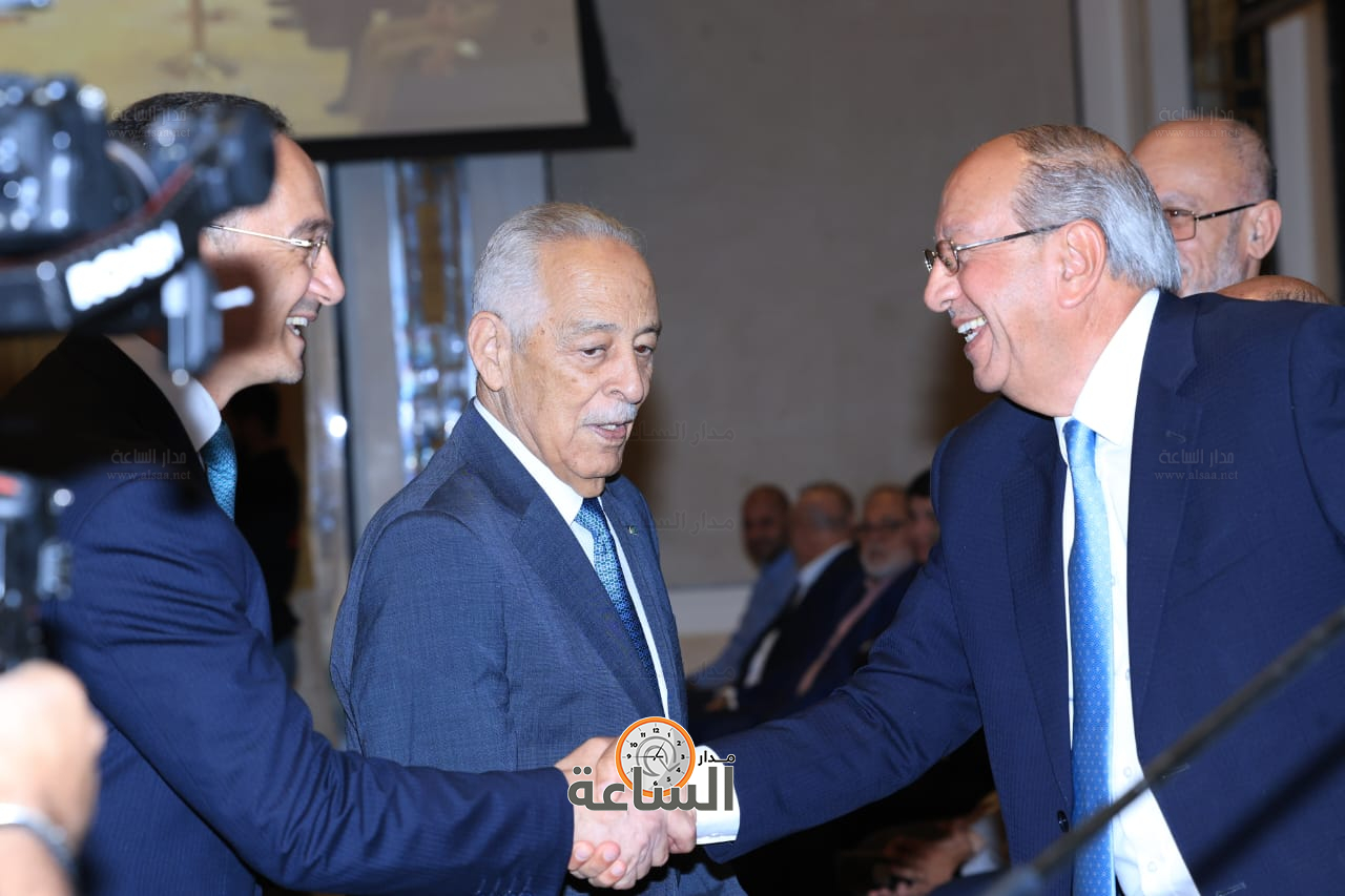 Madar Al-Saa Images 0.3808004386833639