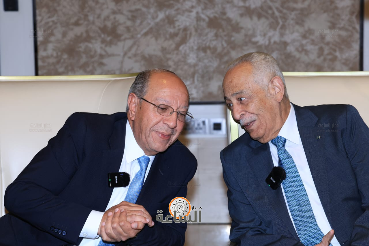 Madar Al-Saa Images 0.22449201246887085