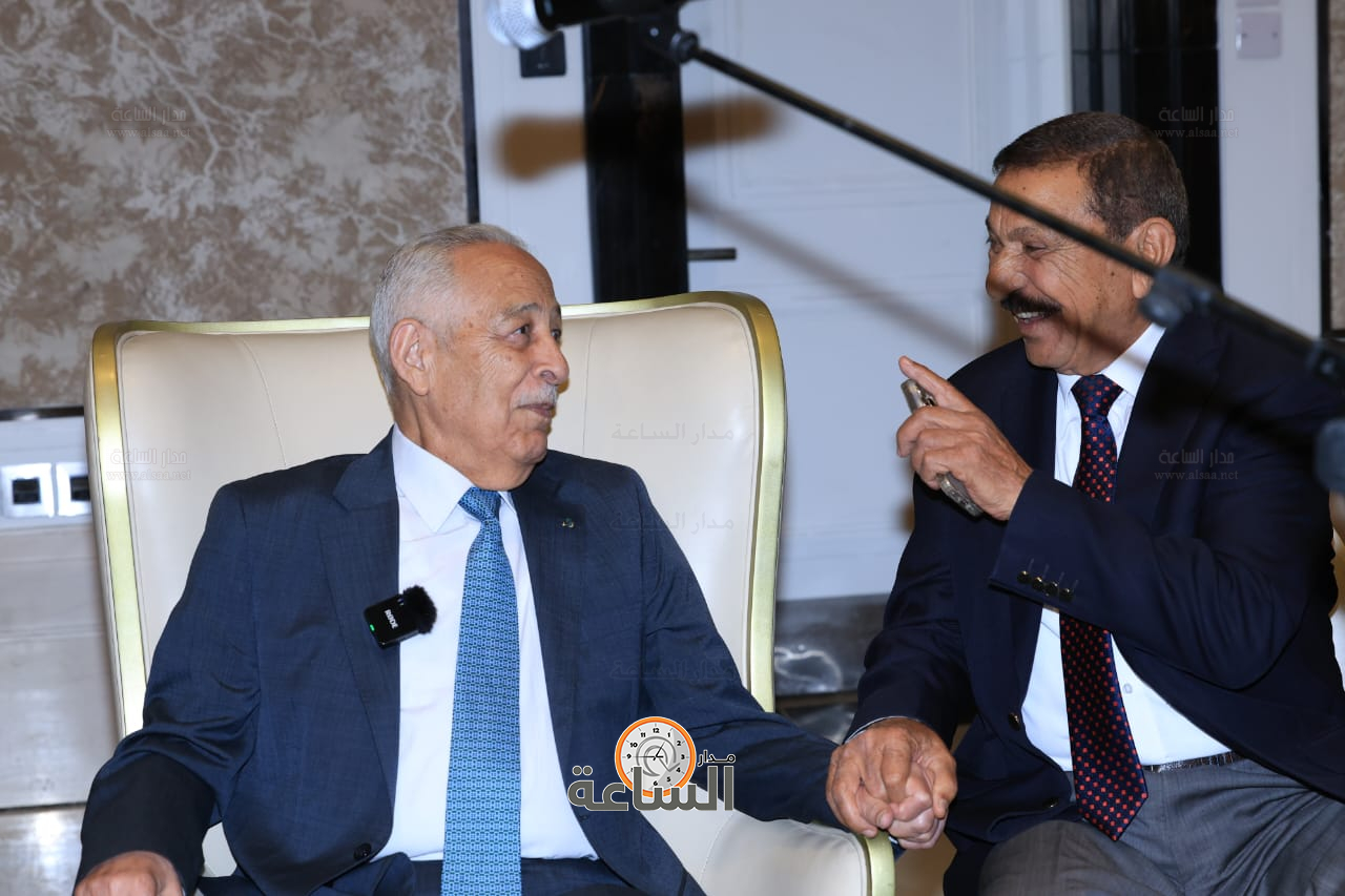 Madar Al-Saa Images 0.0719521020430749