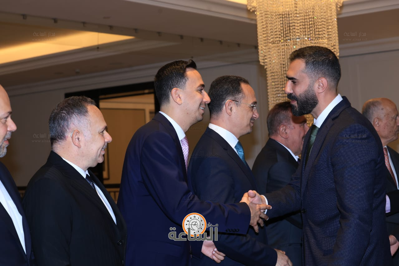 Madar Al-Saa Images 0.6693297960753076