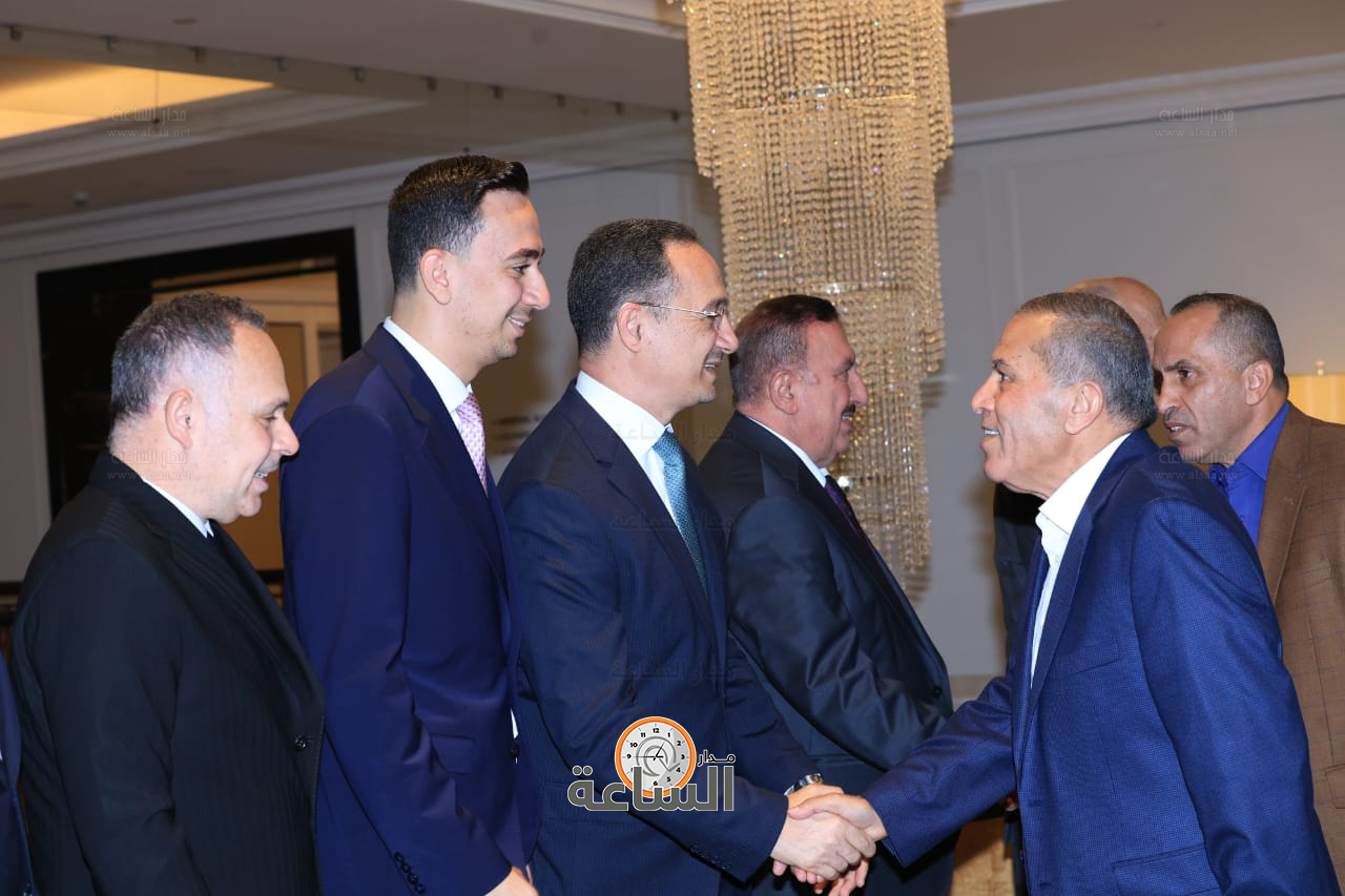 Madar Al-Saa Images 0.5472870836981519