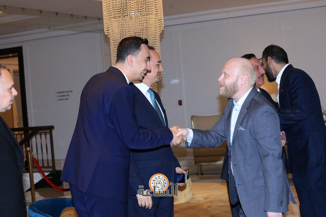 Madar Al-Saa Images 0.6167928398430166