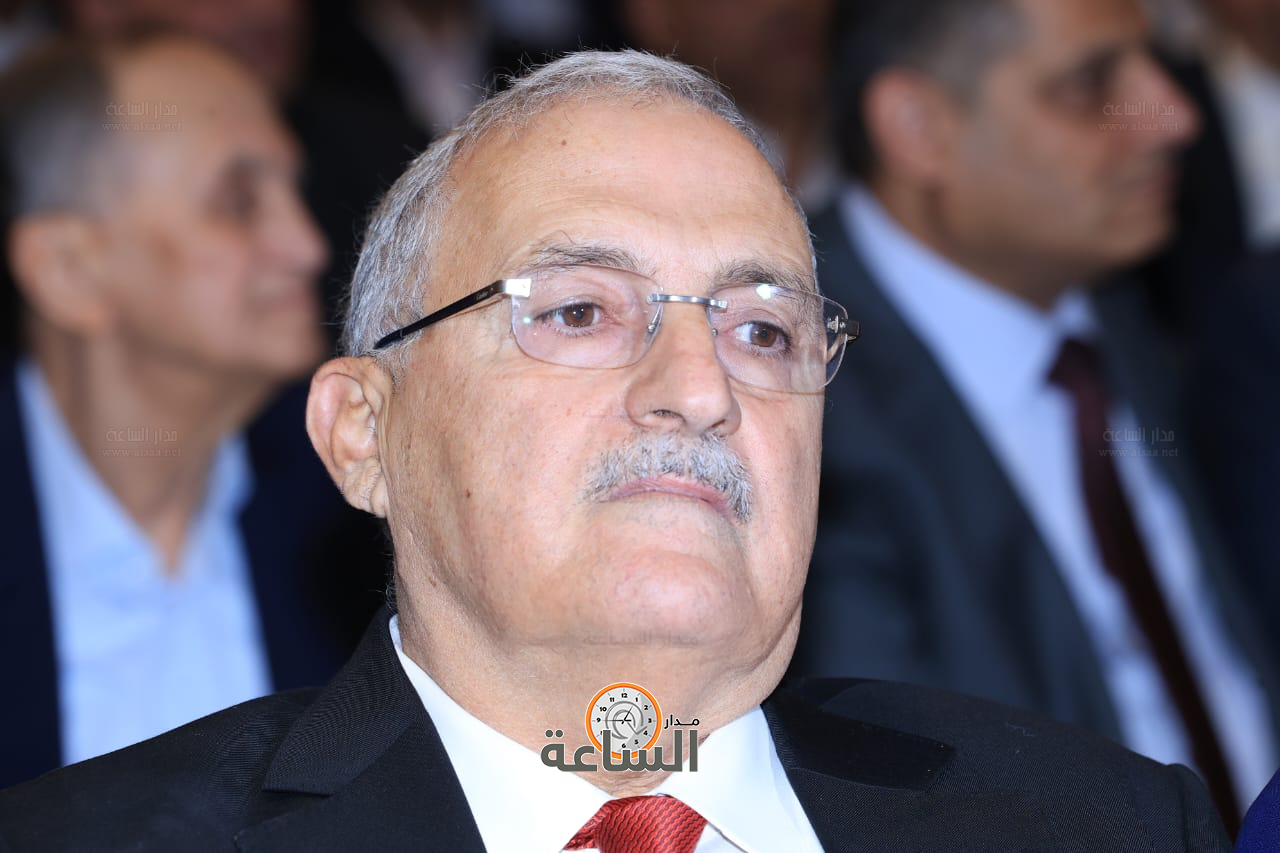 Madar Al-Saa Images 0.15849969744469128