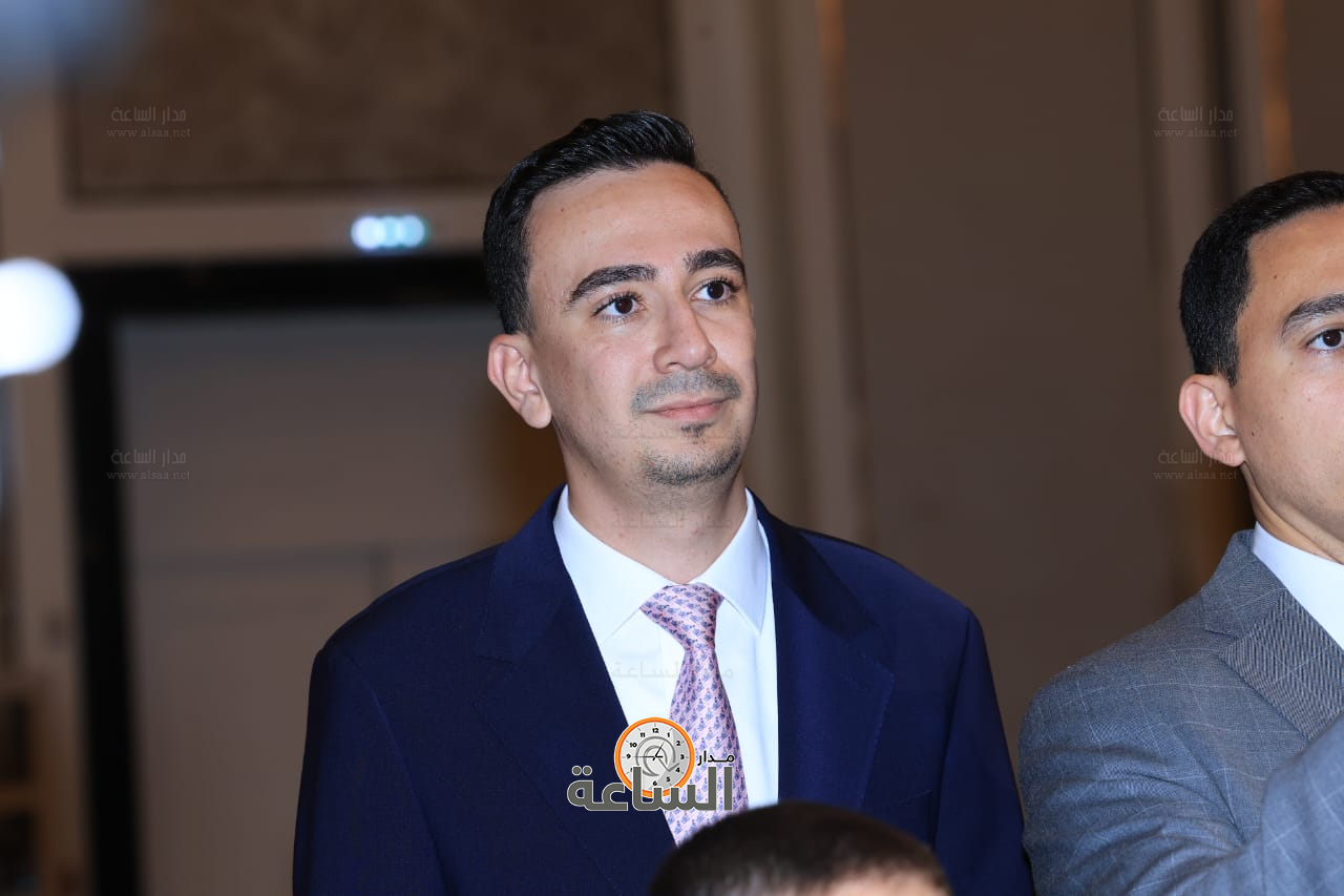 Madar Al-Saa Images 0.6191529436514998