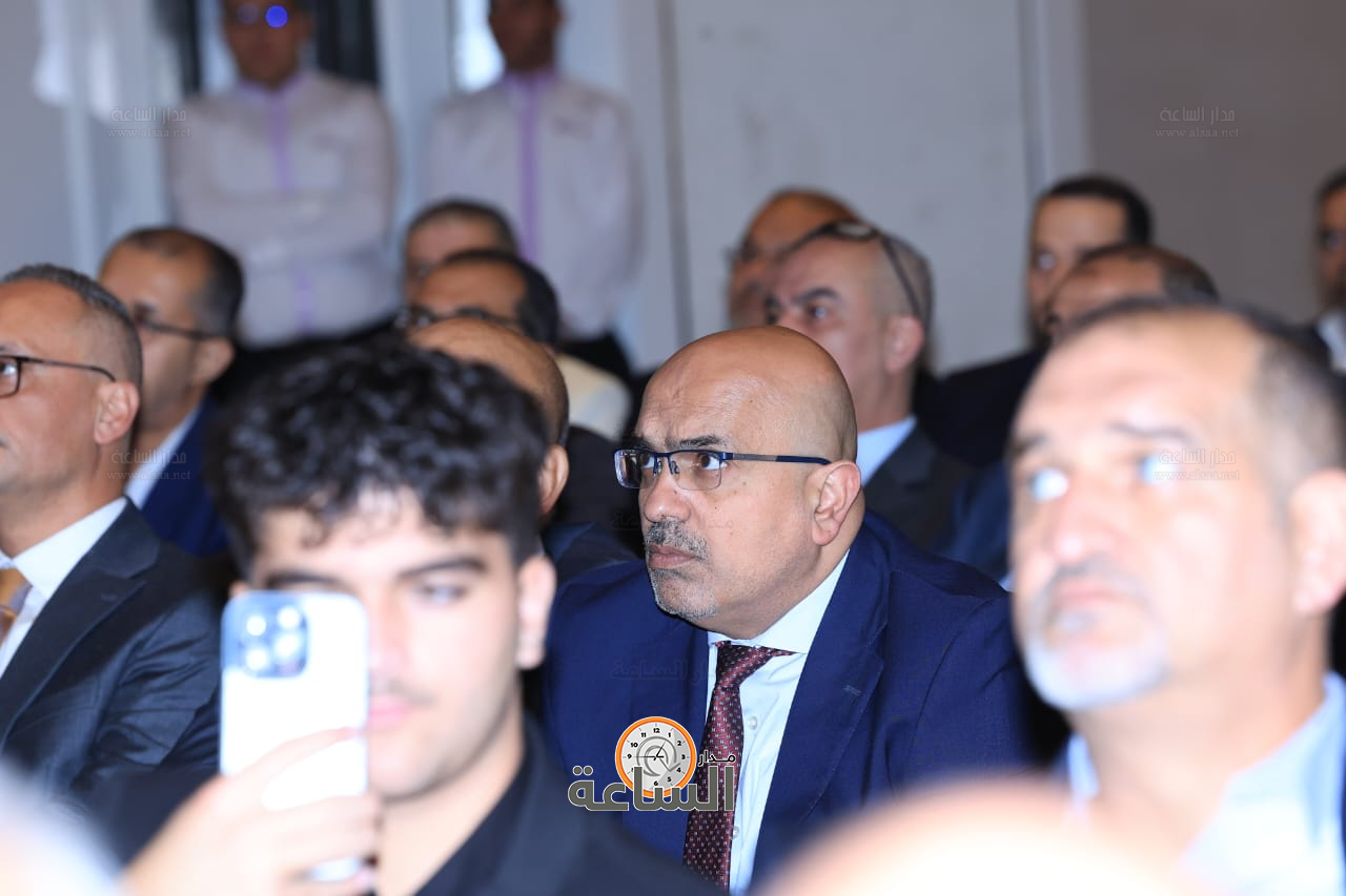 Madar Al-Saa Images 0.6854369138258248