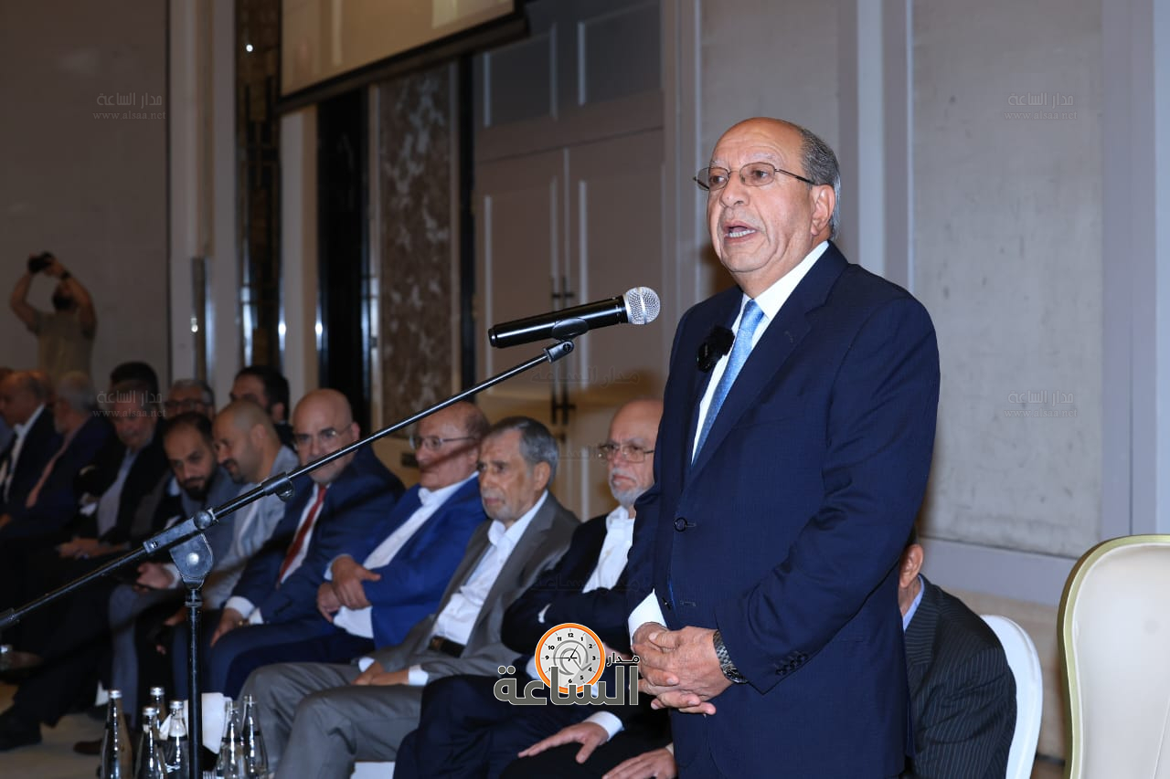 Madar Al-Saa Images 0.7700585136301853