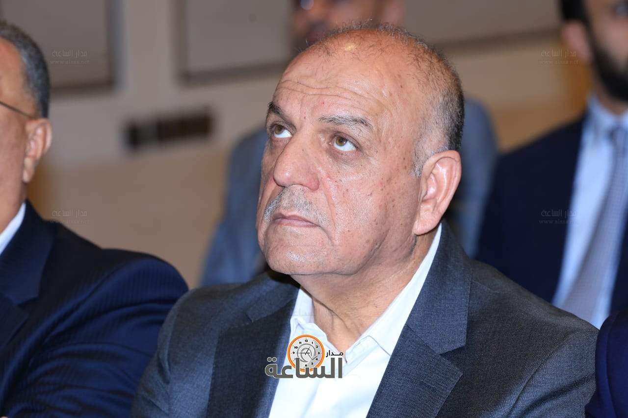 Madar Al-Saa Images 0.47596698177585917