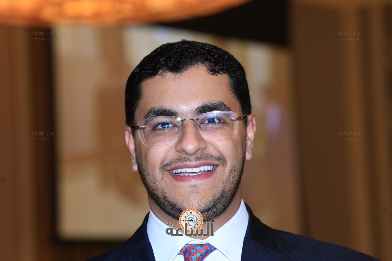 Madar Al-Saa Images 0.9452435613011373