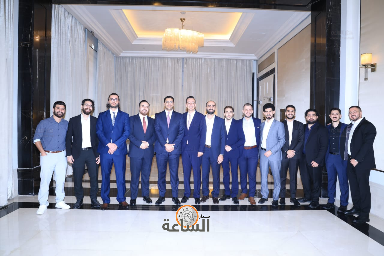 Madar Al-Saa Images 0.677163422375189