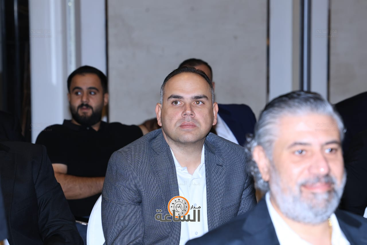 Madar Al-Saa Images 0.9260540905638397