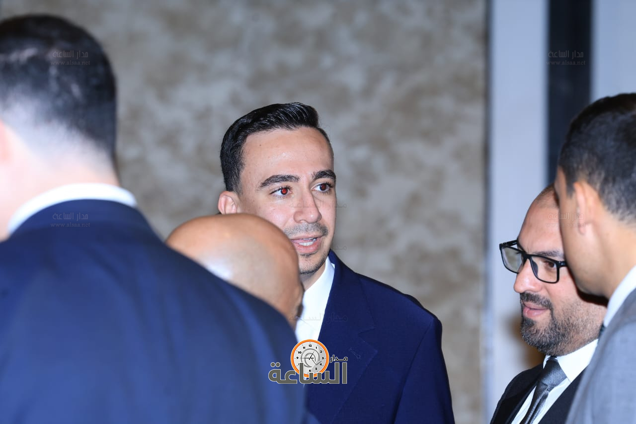 Madar Al-Saa Images 0.9539403162046767