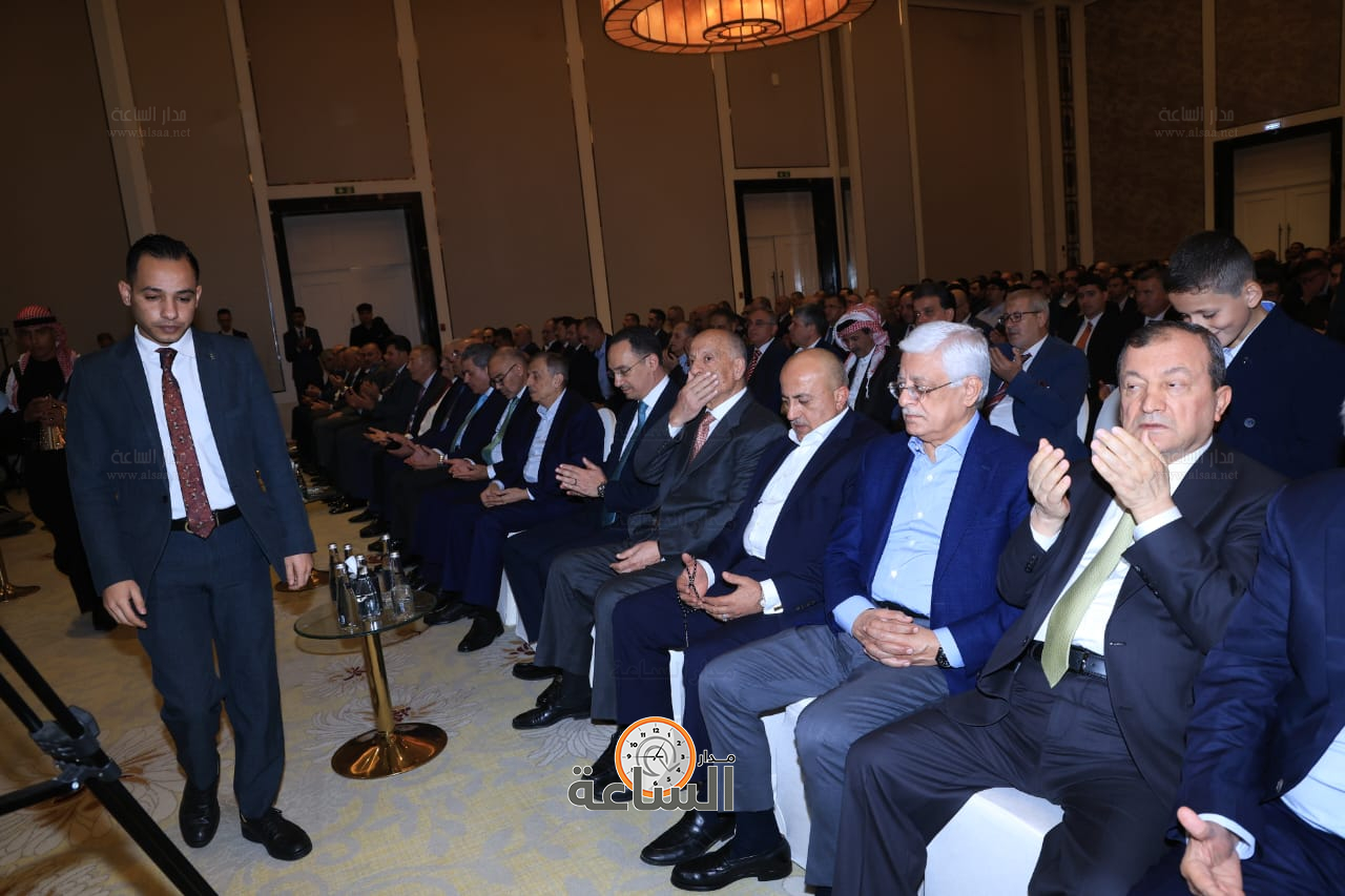 Madar Al-Saa Images 0.9183194827906436