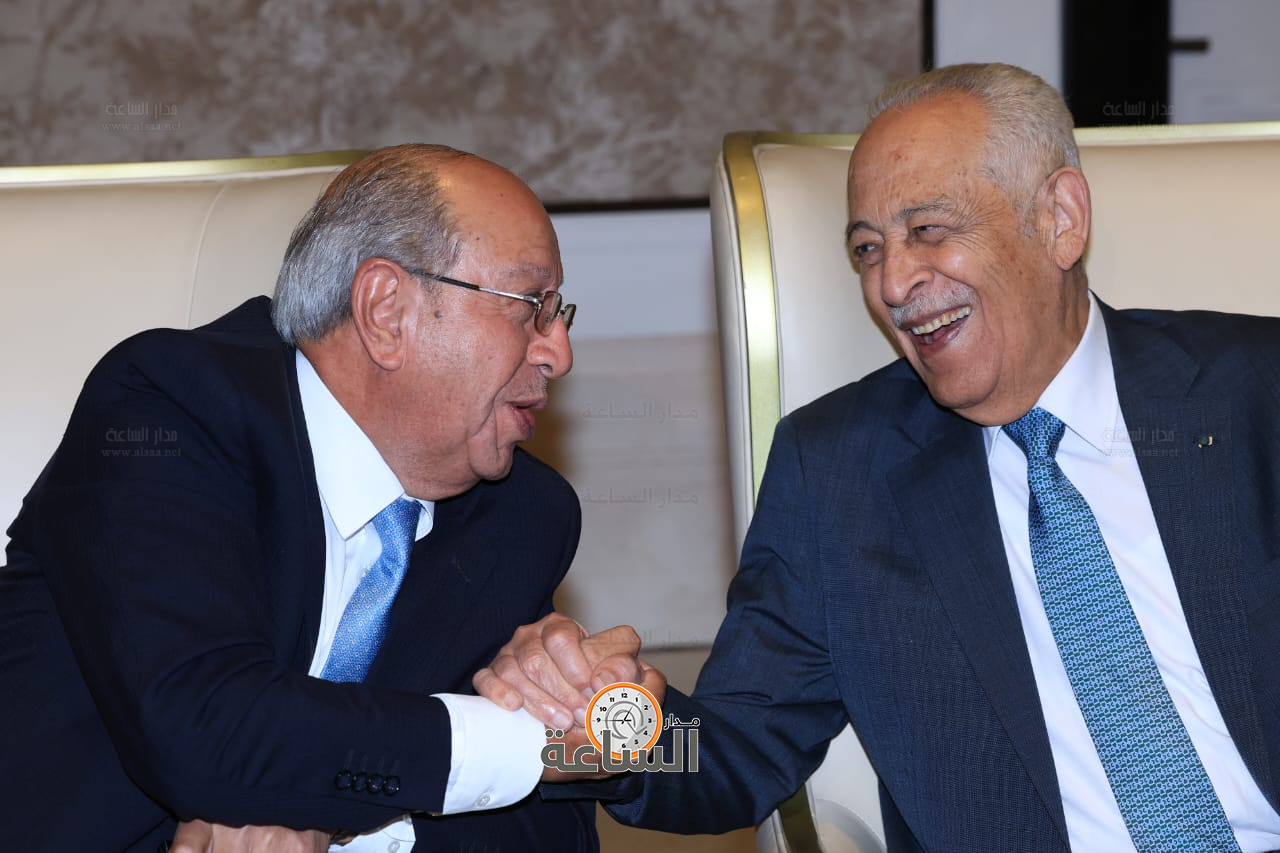 Madar Al-Saa Images 0.3065160448836928