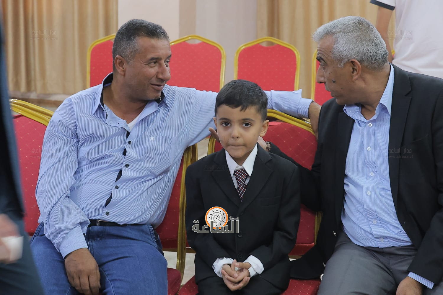 Madar Al-Saa Images 0.8992651273052801