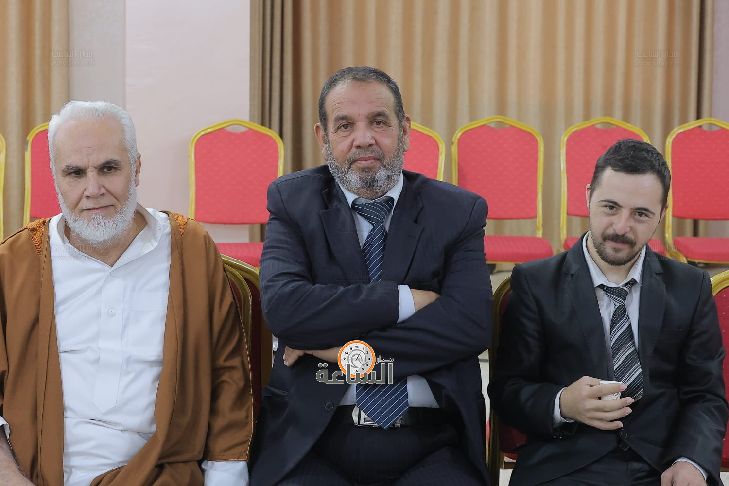 Madar Al-Saa Images 0.6235799125504872