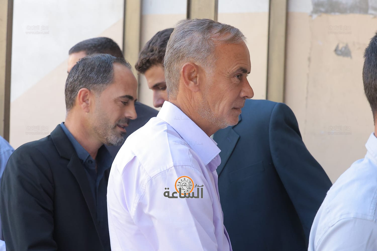 Madar Al-Saa Images 0.19074348872965086