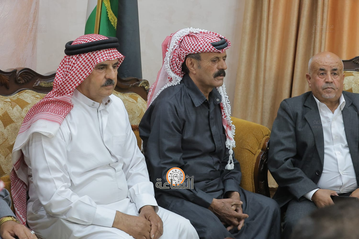 Madar Al-Saa Images 0.8168902957386233