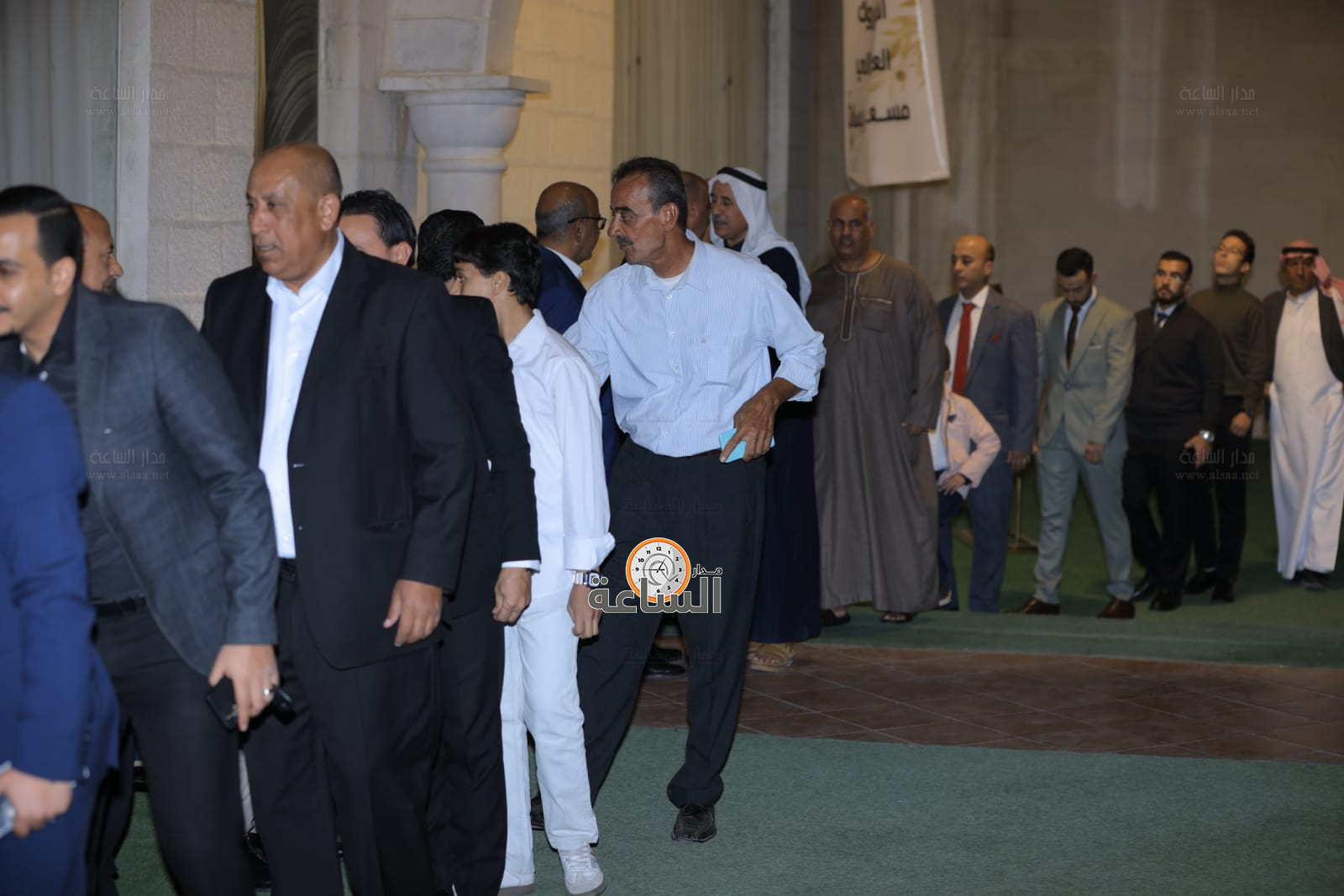 Madar Al-Saa Images 0.19004280351860714