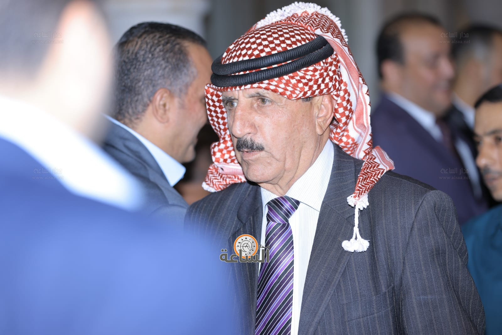 Madar Al-Saa Images 0.2625348370389182