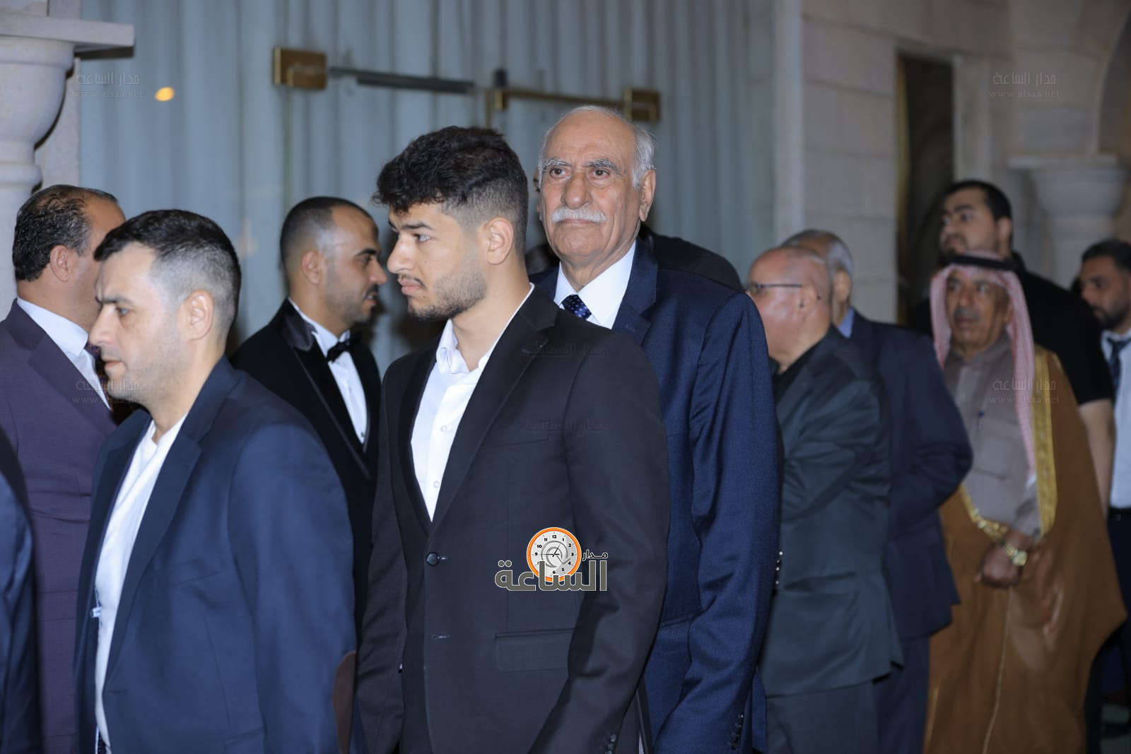 Madar Al-Saa Images 0.4070405333996223