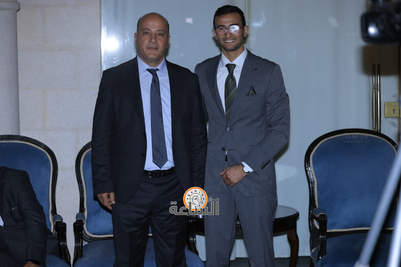 Madar Al-Saa Images 0.2518759345505551