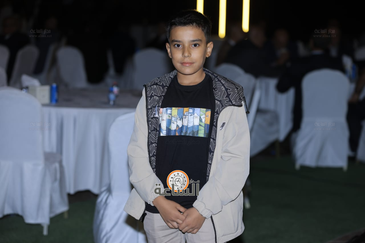 Madar Al-Saa Images 0.51917650967778