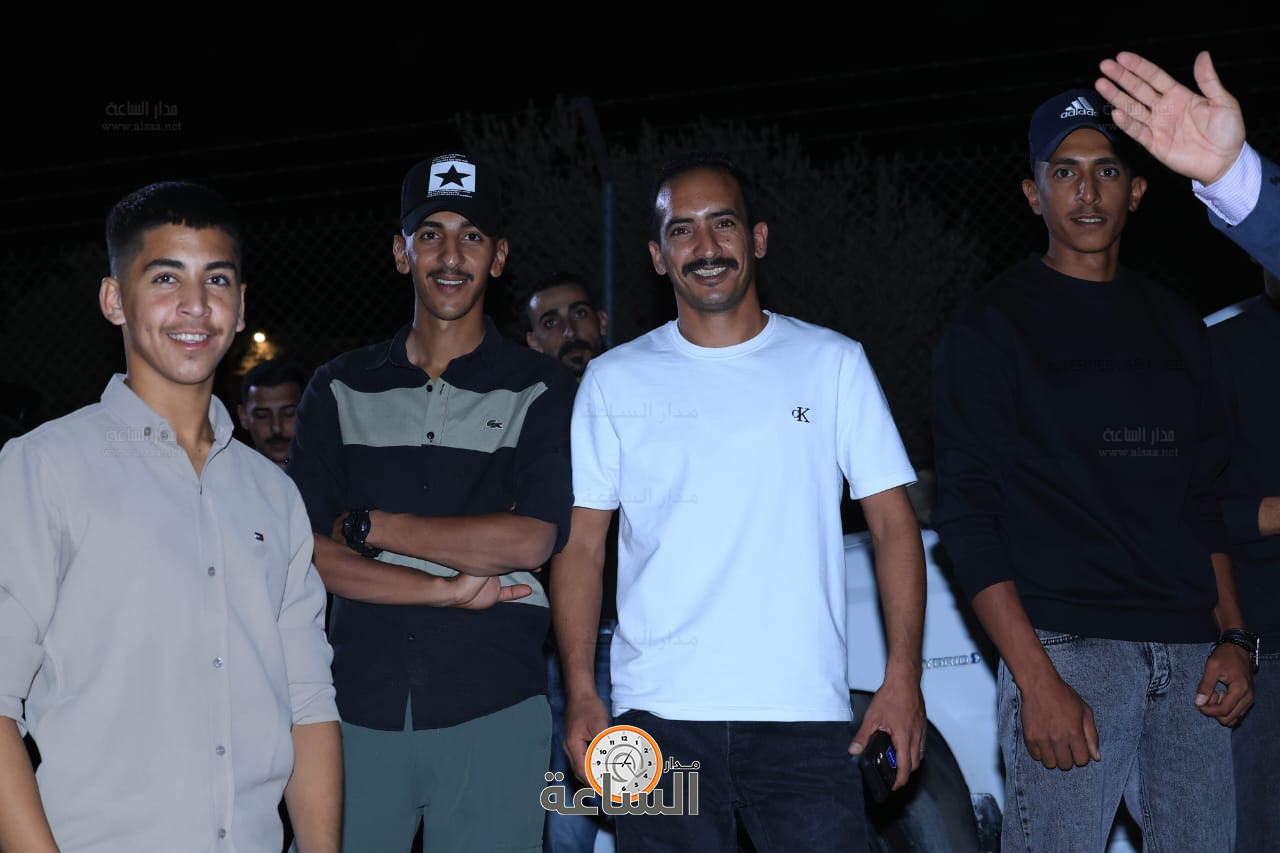 Madar Al-Saa Images 0.7496470899475767