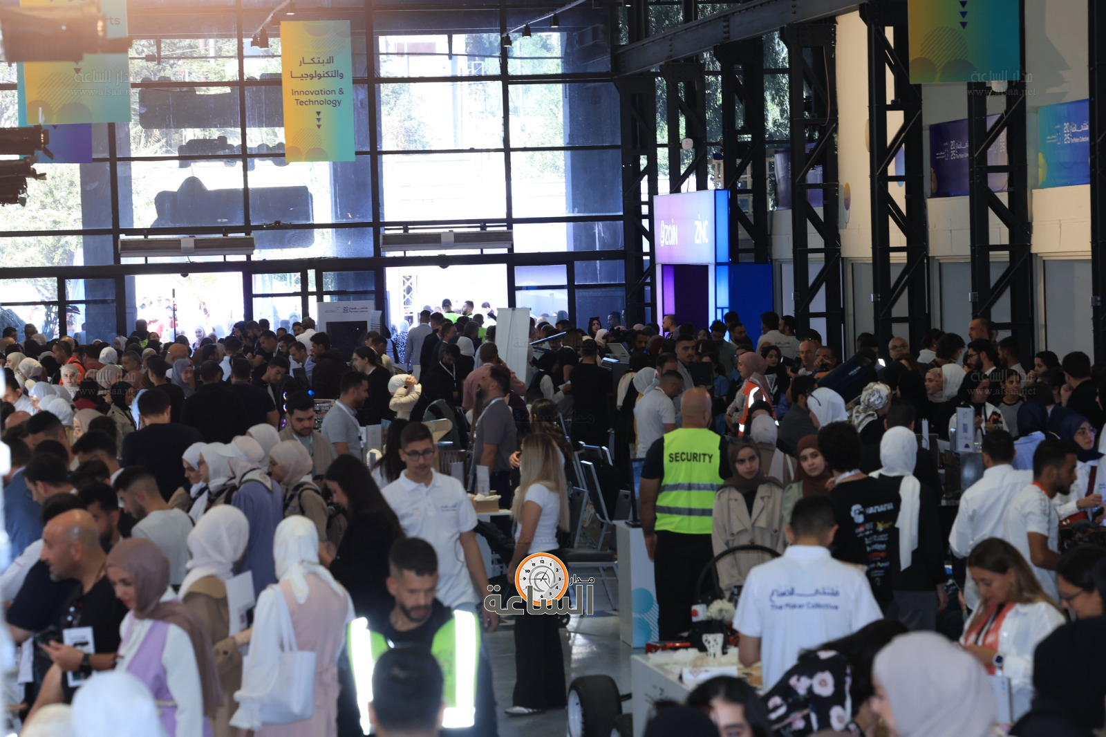 Madar Al-Saa Images 0.5697099772048207