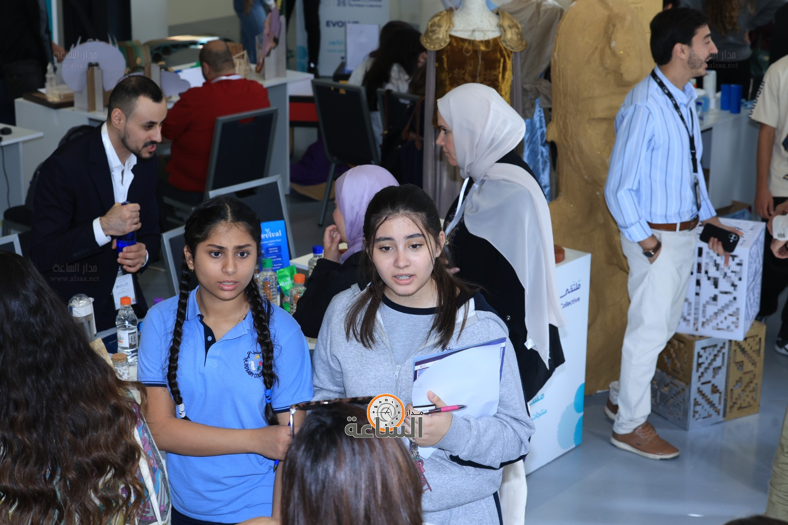 Madar Al-Saa Images 0.7096409066407446