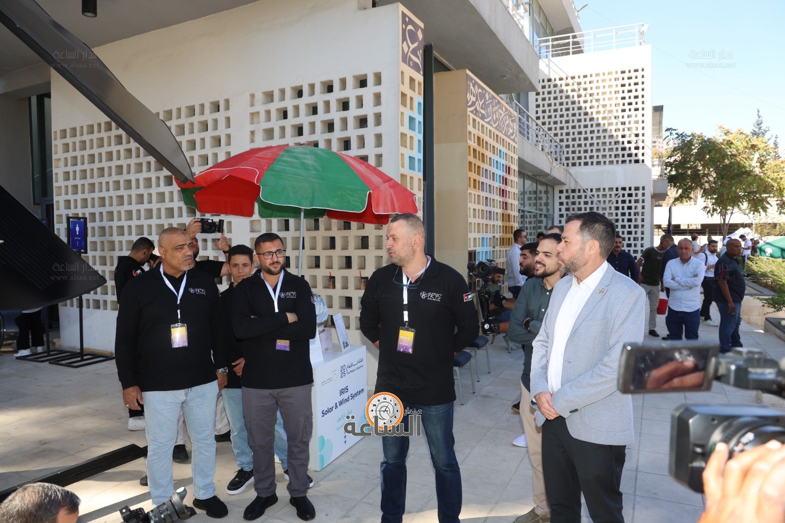 Madar Al-Saa Images 0.046633968015459715