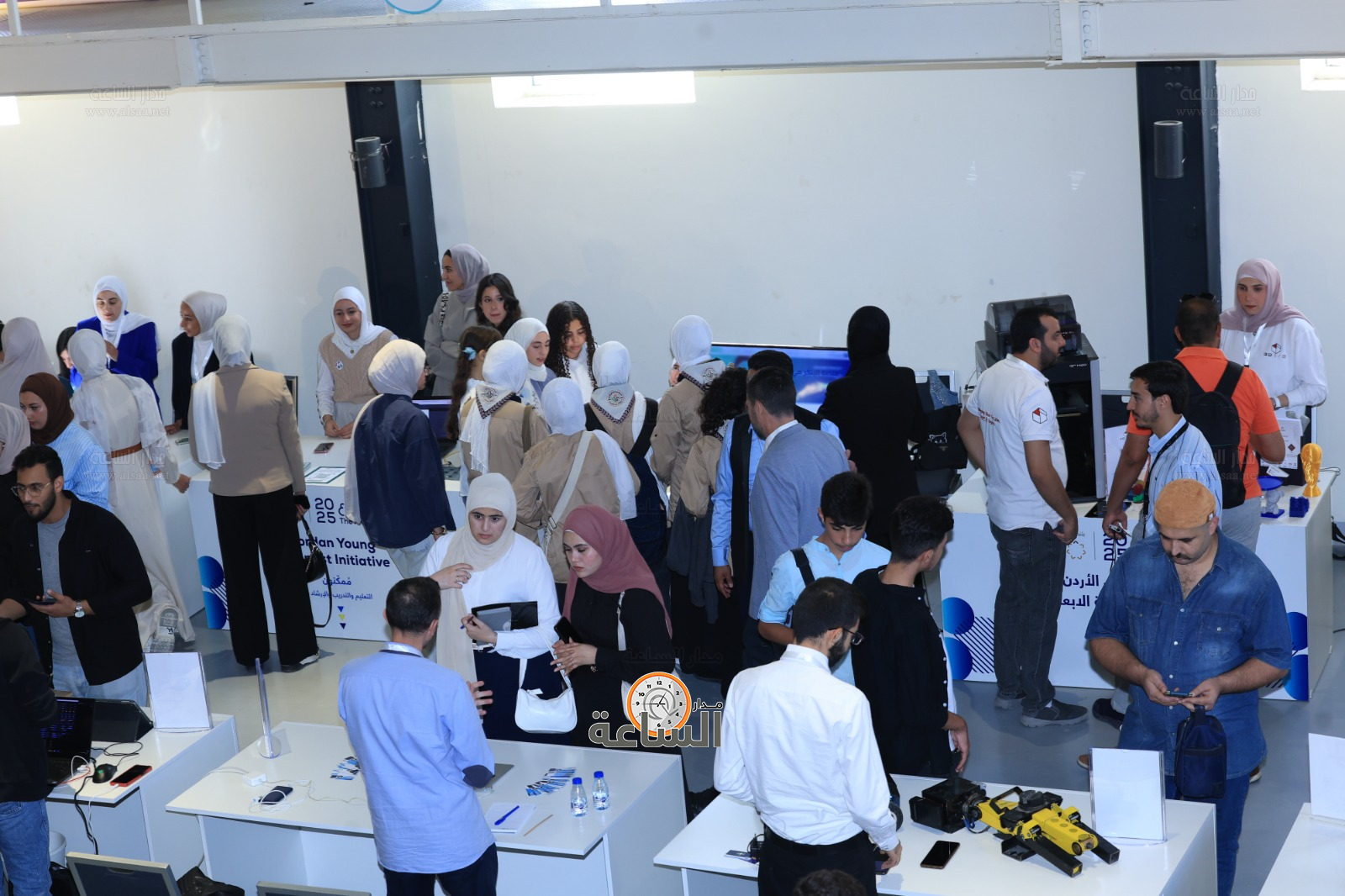 Madar Al-Saa Images 0.8486237652499343