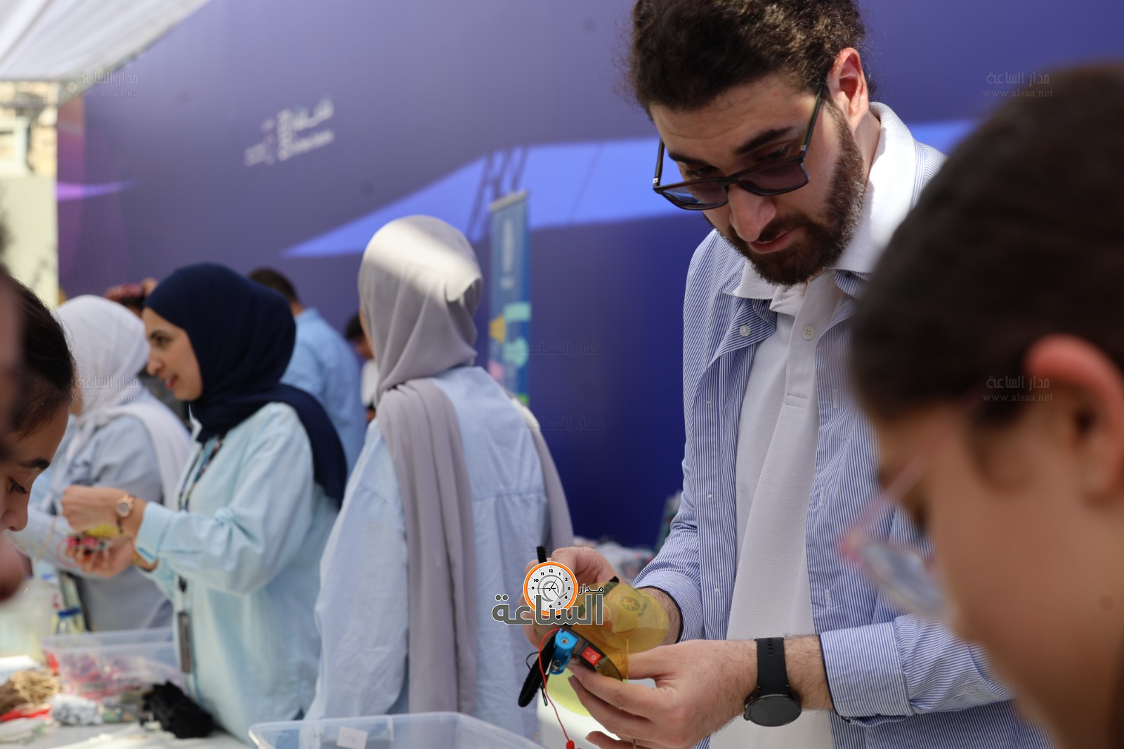 Madar Al-Saa Images 0.6645109365437483