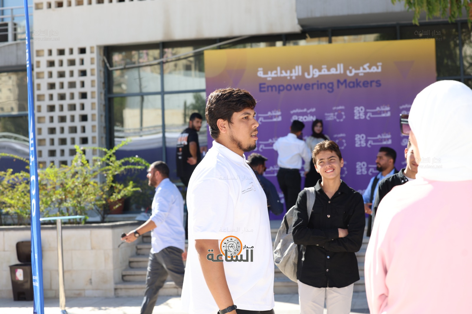 Madar Al-Saa Images 0.893160737285247